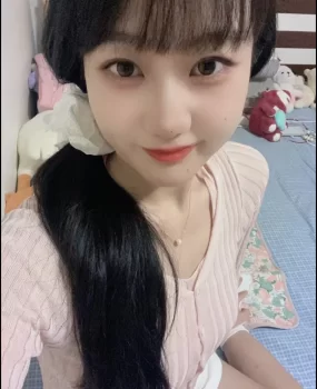 三点粉会会玩新茶