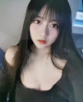 小姐姐 妮儿