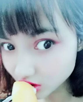 海门江心沙附近的销售小姐姐