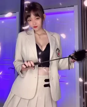 虹口清纯可爱少女