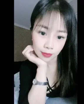 非常贴心,很能聊的一个小姐姐