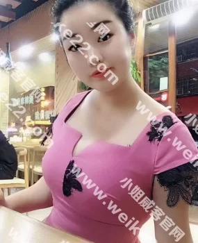 丰满的小妹子义乌市区都能约去酒店开房可以包夜