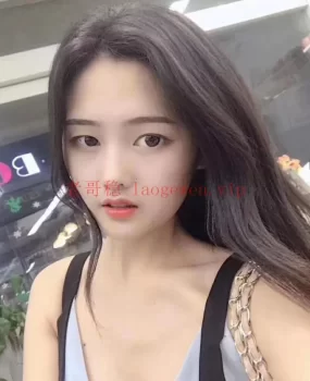 玩了一个20岁大胸大屁股的小可爱,舒服极了