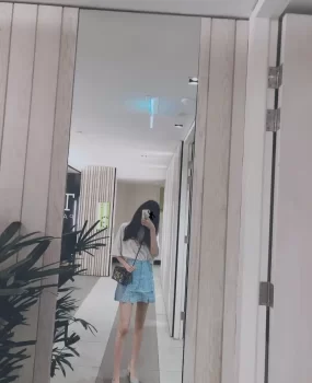 身材颜值兼优兼职小姐姐,外围价格屌丝勿扰