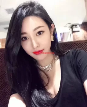 小女友般的紧致体验，粉嫩多汁，，全套2p